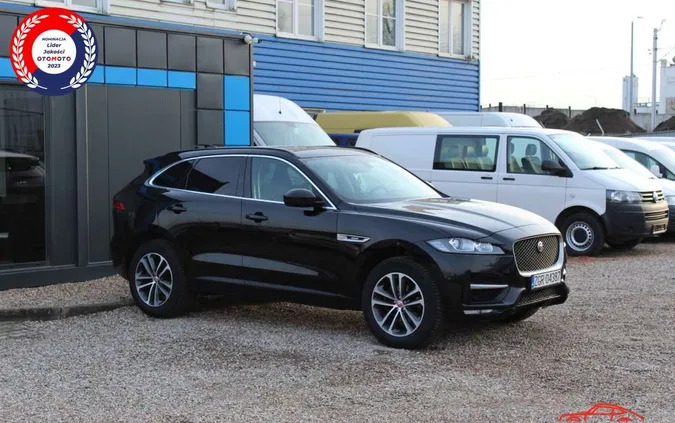 jaguar f-pace zachodniopomorskie Jaguar F-Pace cena 99900 przebieg: 175530, rok produkcji 2017 z Wągrowiec